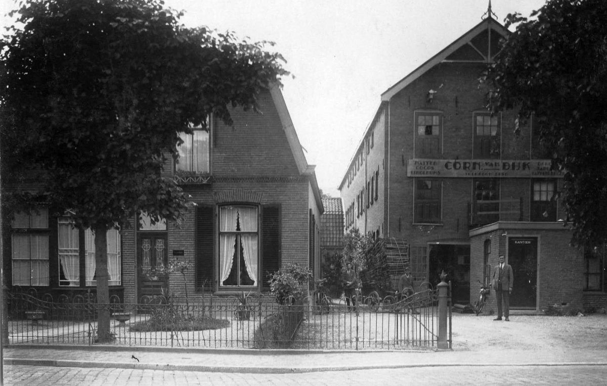 Vroegere pand Corn van Dijk in Hilversum